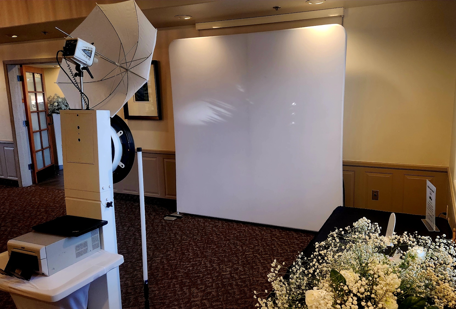 Wedding photo booth moment